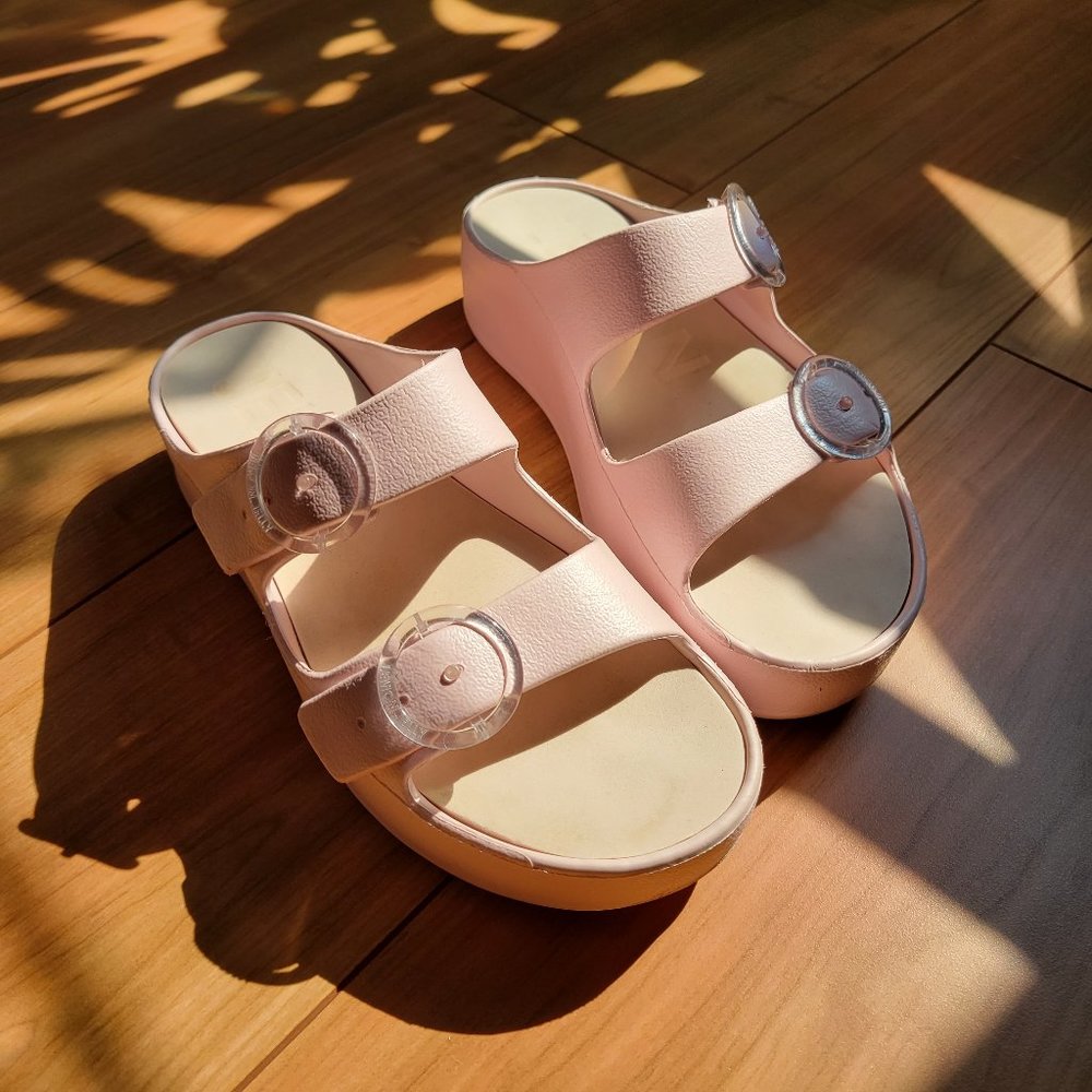 SOLD - Lemon jelly pink sandals 38